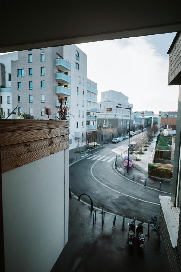L'Echappee Parisienne - Canal St-Denis Aubervilliers Extérieur photo